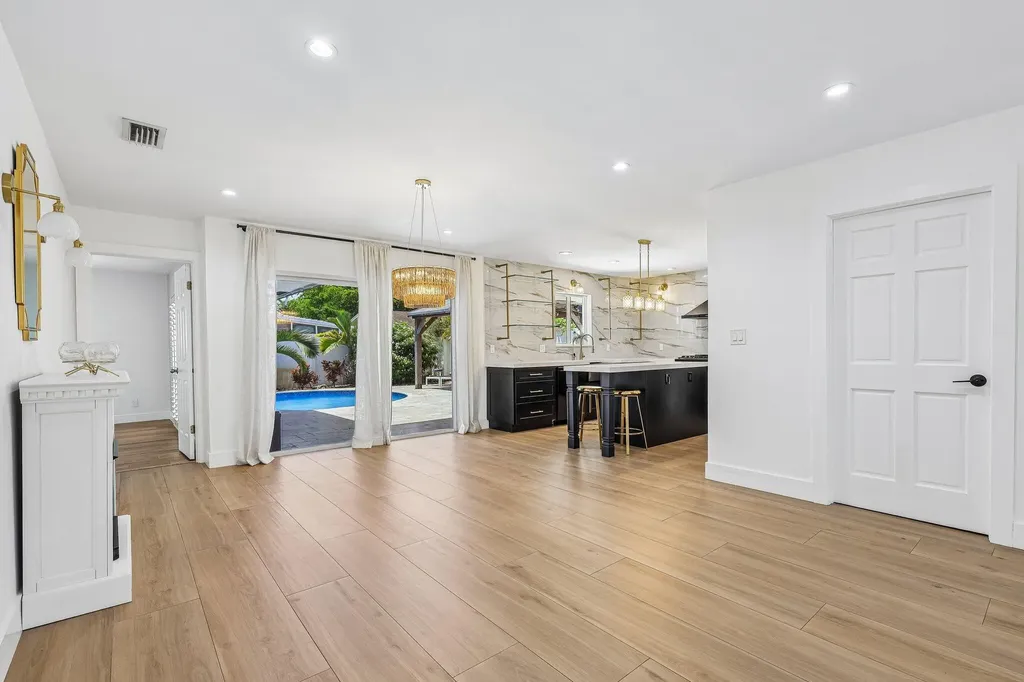 3166 NW 68th Street Fort Lauderdale FL 33309