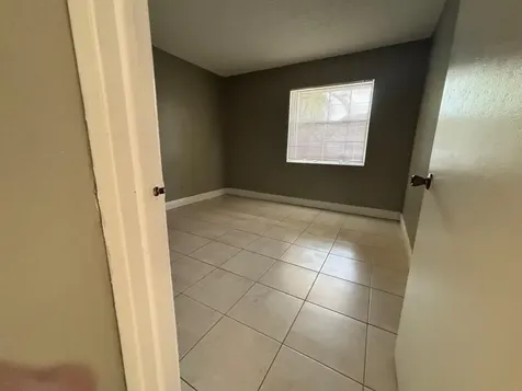 704 NW 103rd Terrace Pembroke Pines FL 33026