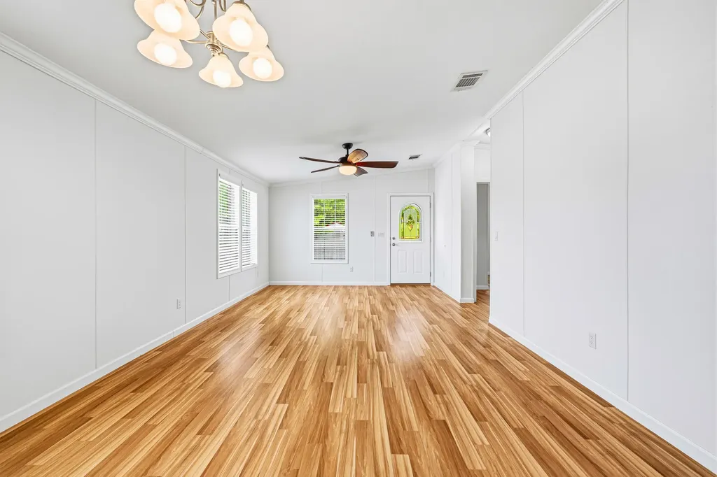 10105 SW Sandalfoot Boulevard Boca Raton FL 33428