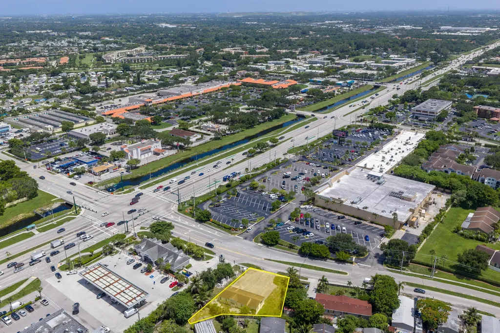 10105 SW Sandalfoot Boulevard Boca Raton FL 33428