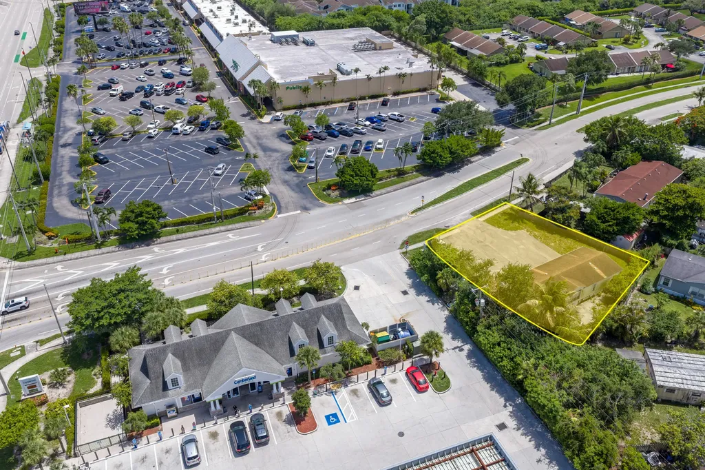 10105 SW Sandalfoot Boulevard Boca Raton FL 33428
