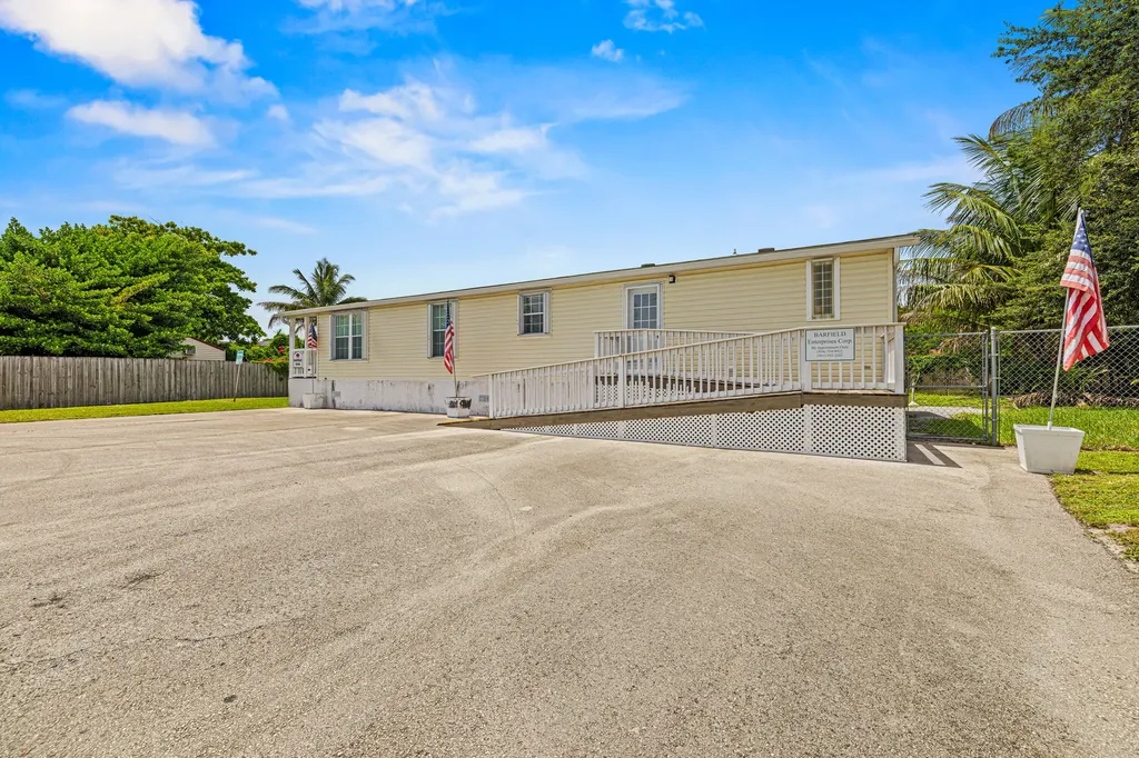 10105 SW Sandalfoot Boulevard Boca Raton FL 33428