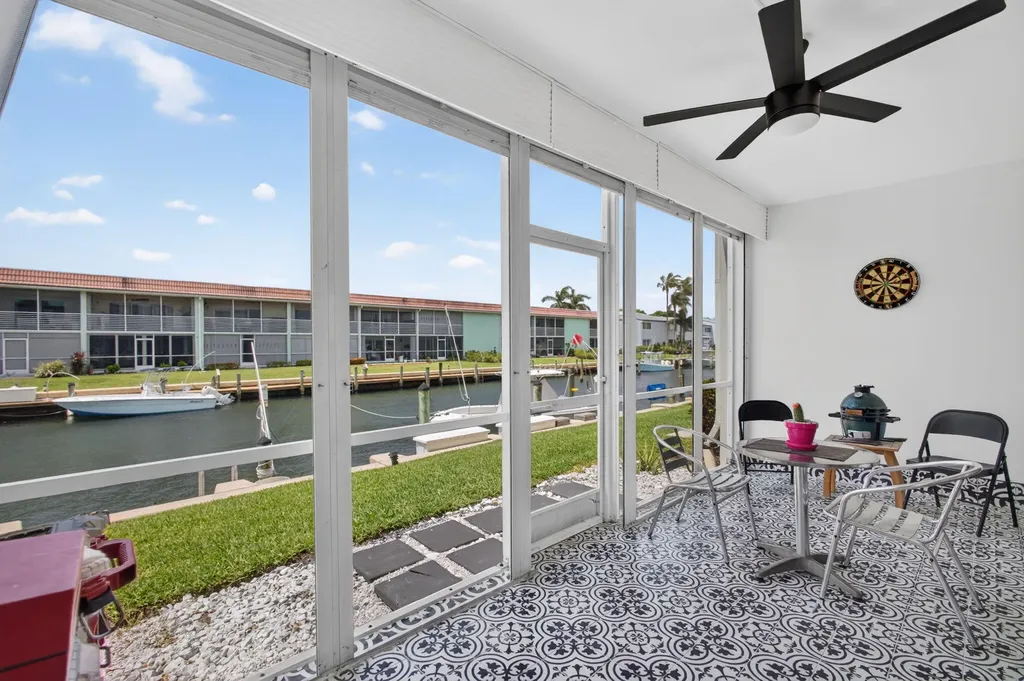 110 Wettaw Lane North Palm Beach FL 33408