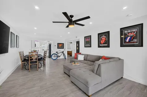 110 Wettaw Lane North Palm Beach FL 33408