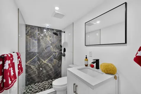 110 Wettaw Lane North Palm Beach FL 33408
