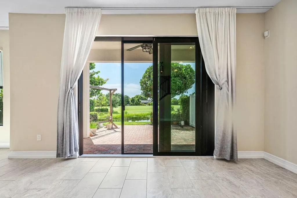 10210 Akenside Drive Boca Raton FL 33428