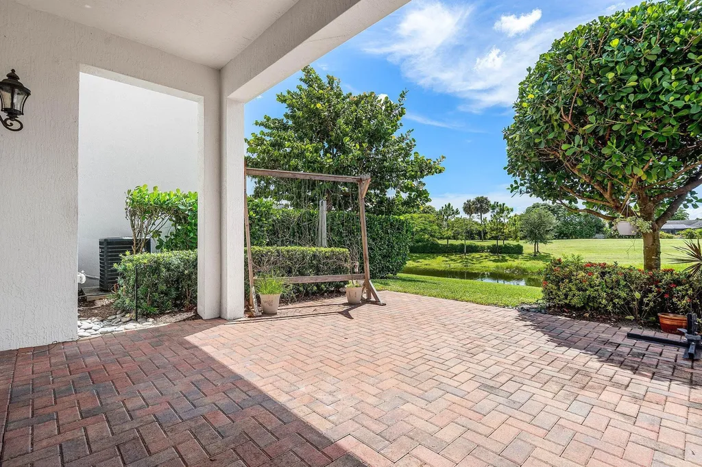 10210 Akenside Drive Boca Raton FL 33428