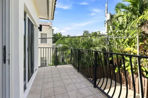 1812 NE 26th Avenue Fort Lauderdale FL 33305