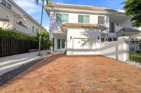 1812 NE 26th Avenue Fort Lauderdale FL 33305