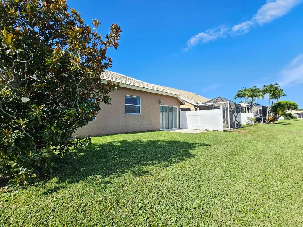 12827 Hampton Lakes Circle Boynton Beach FL 33436