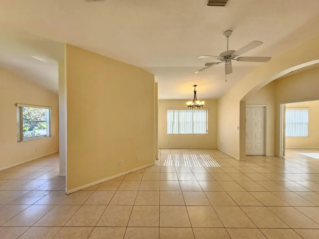 12827 Hampton Lakes Circle Boynton Beach FL 33436