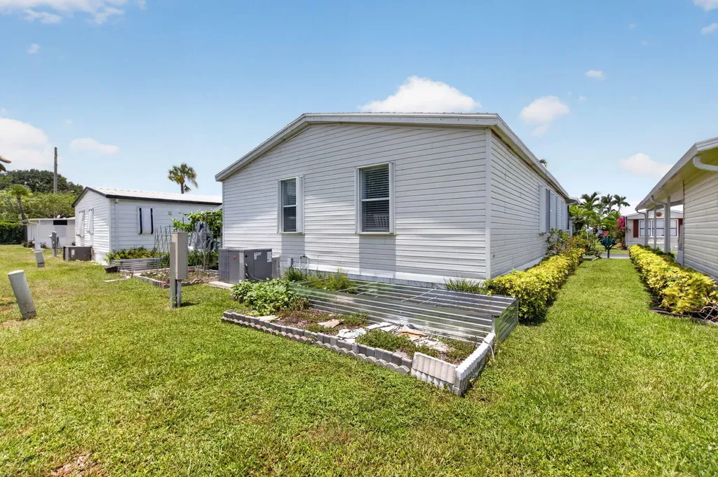 59010 Captiva Bay Boynton Beach FL 33436
