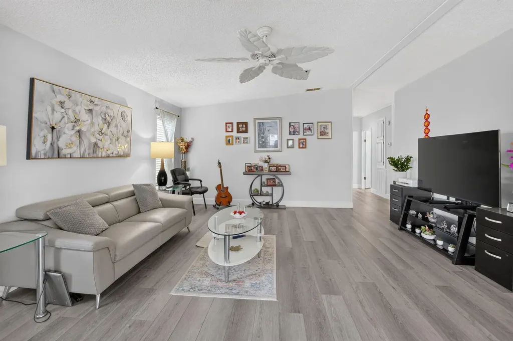 59010 Captiva Bay Boynton Beach FL 33436