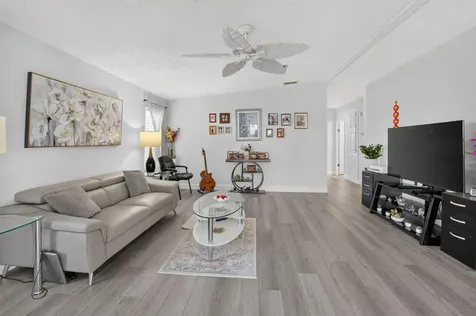 59010 Captiva Bay Boynton Beach FL 33436