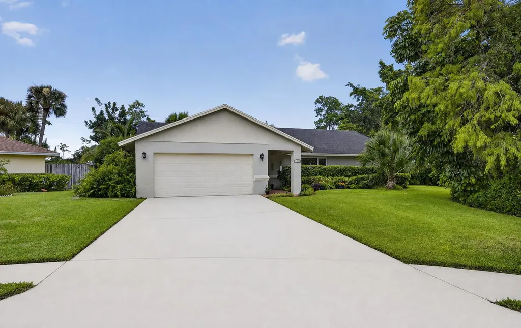 12224 Gingerwood Lane Wellington FL 33414