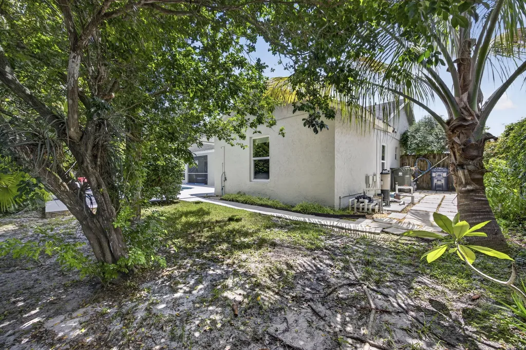 12224 Gingerwood Lane Wellington FL 33414