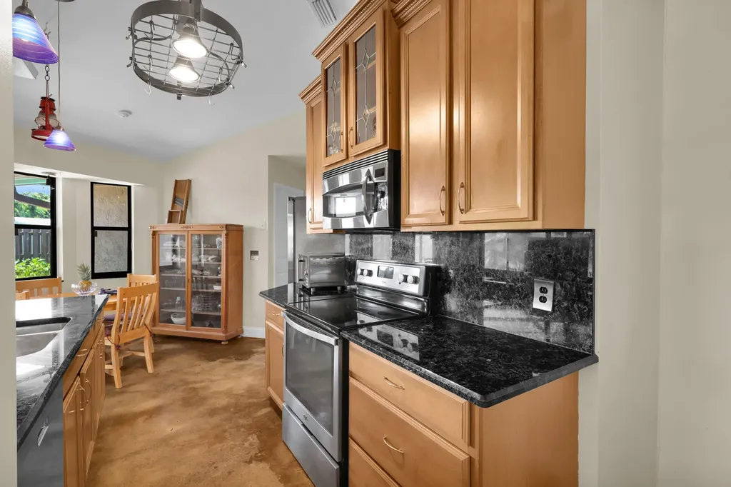 2698 SE Calusa Avenue Port St Lucie FL 34952