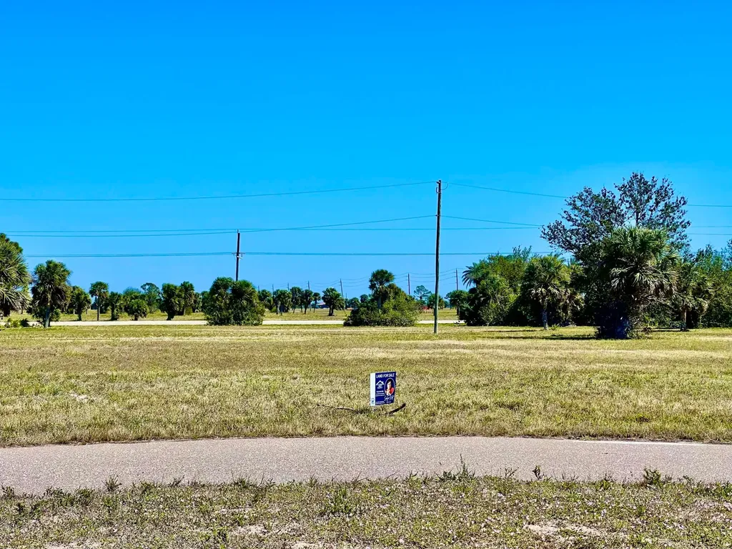 26 Hull Court Placida FL 33946