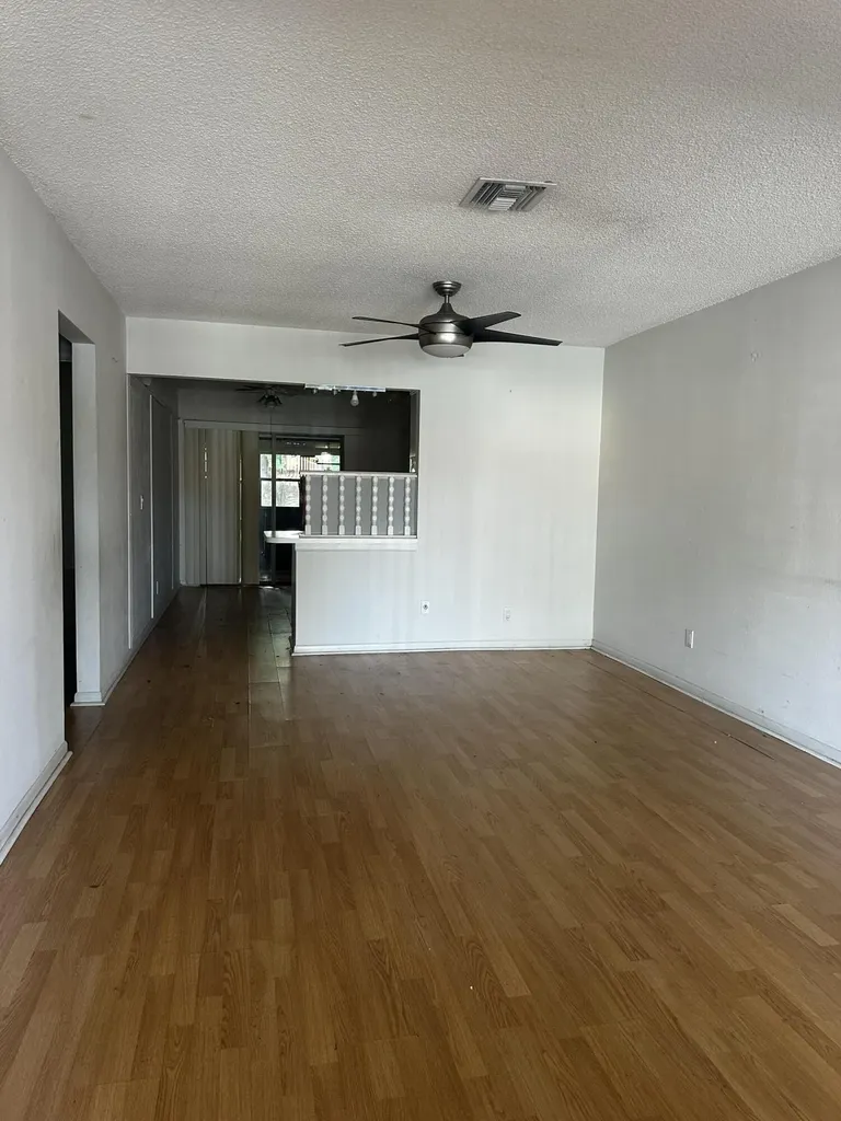 5933 Forest Hill Boulevard West Palm Beach FL 33415