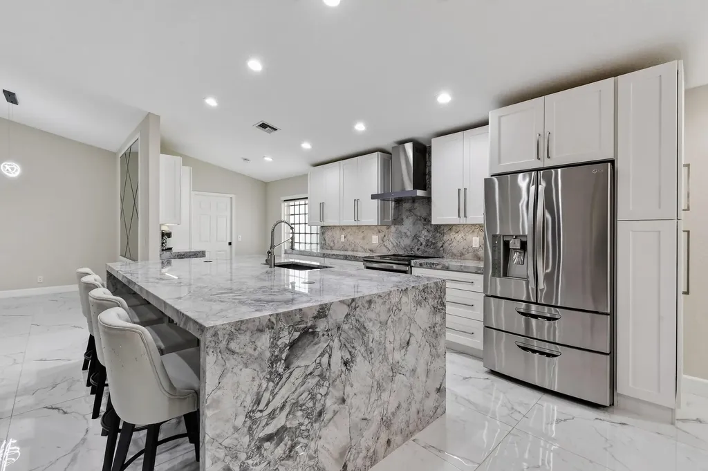 6274 Via Primo Street Lake Worth FL 33467
