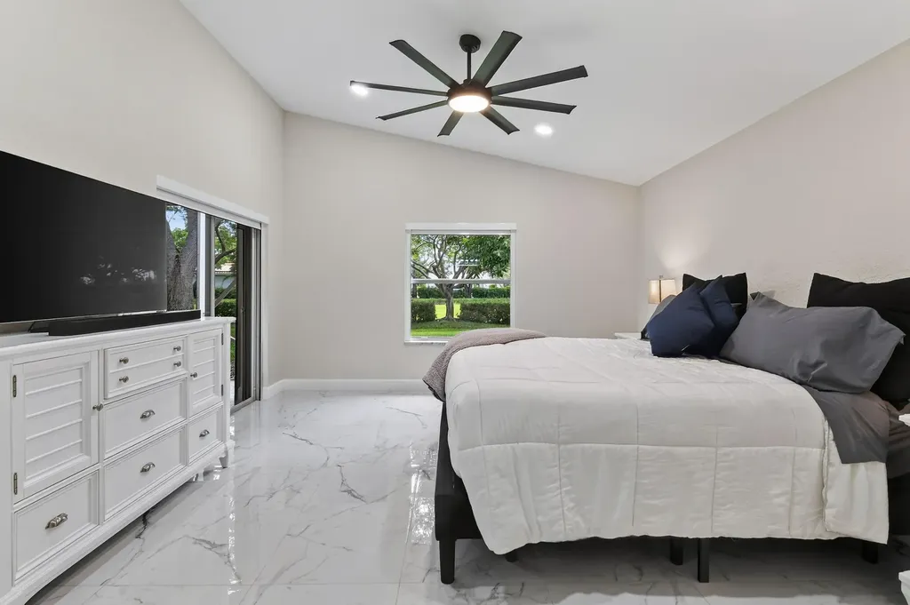 6274 Via Primo Street Lake Worth FL 33467