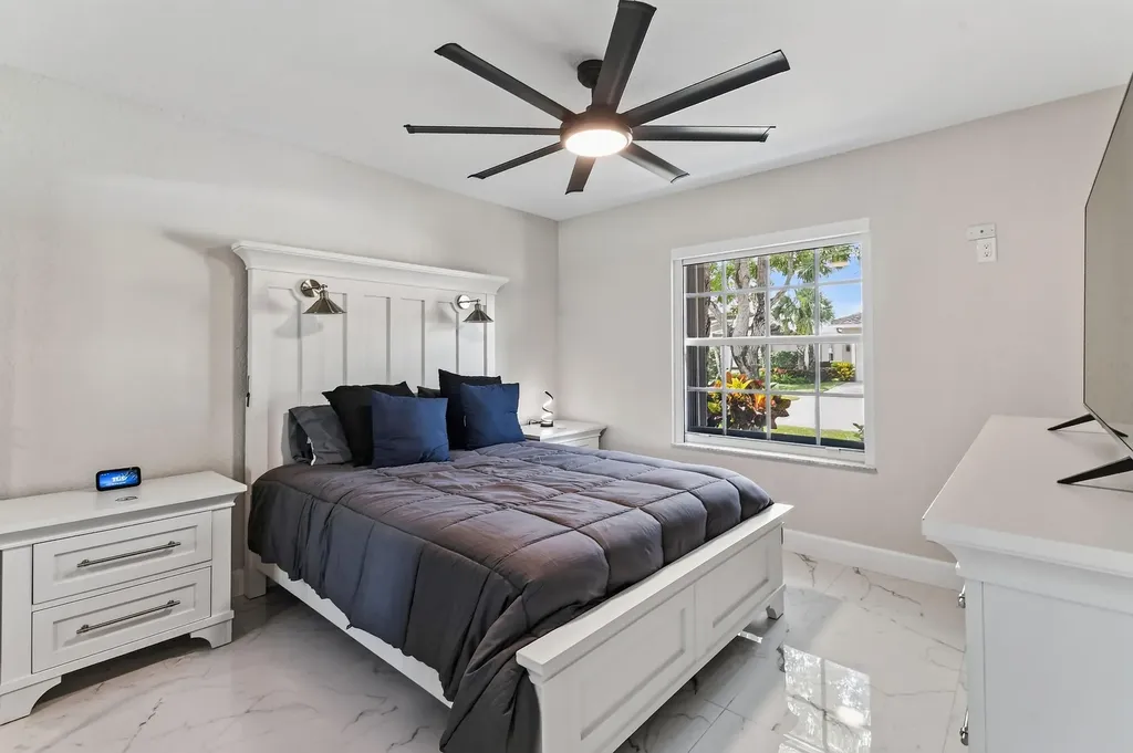 6274 Via Primo Street Lake Worth FL 33467