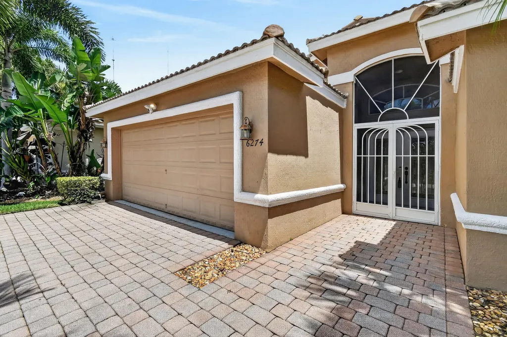 6274 Via Primo Street Lake Worth FL 33467