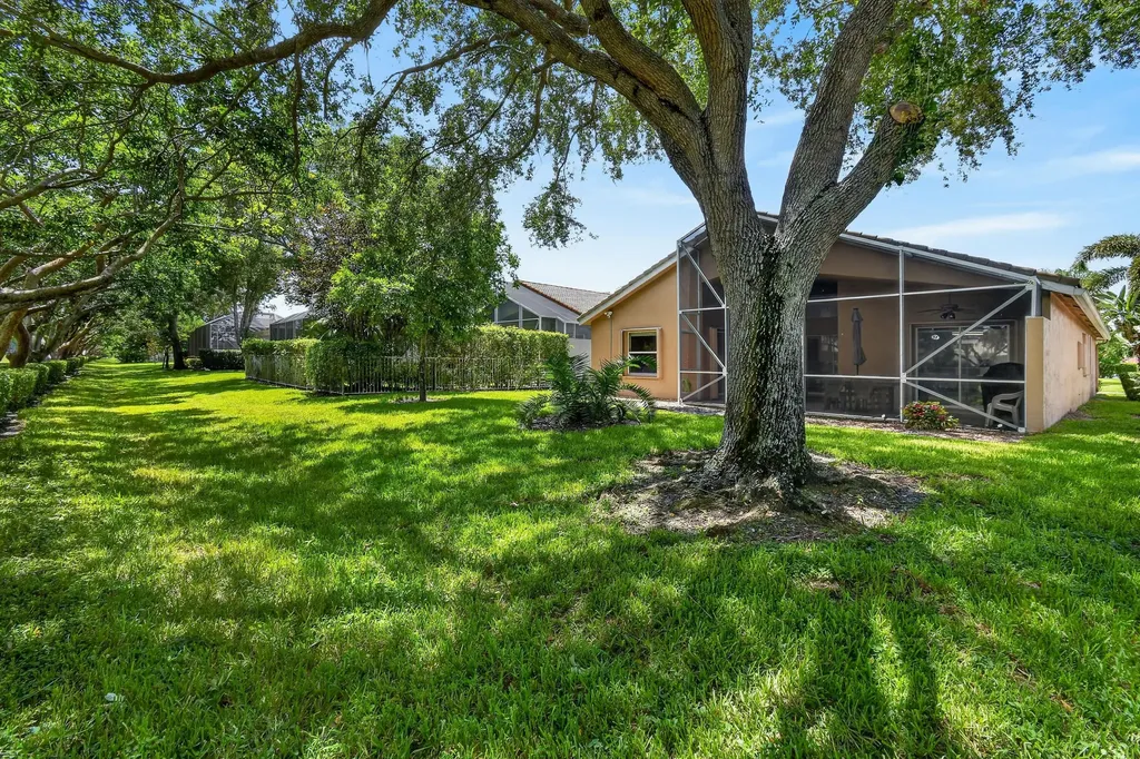 6274 Via Primo Street Lake Worth FL 33467
