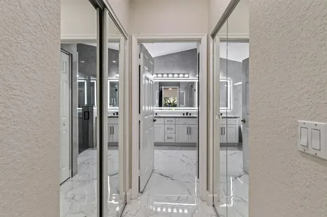 6274 Via Primo Street Lake Worth FL 33467