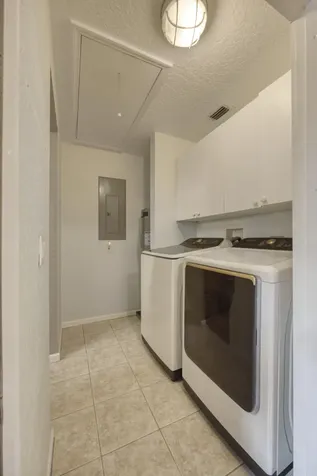 1672 Erie Terrace Palm Springs FL 33406