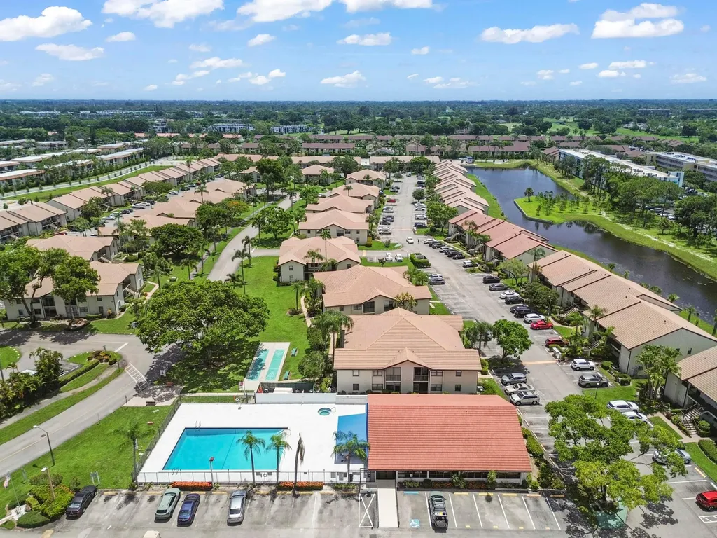 7618 Tahiti Lane Lake Worth FL 33467
