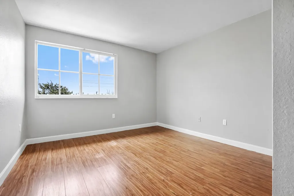 2019 Shoma Drive Royal Palm Beach FL 33414