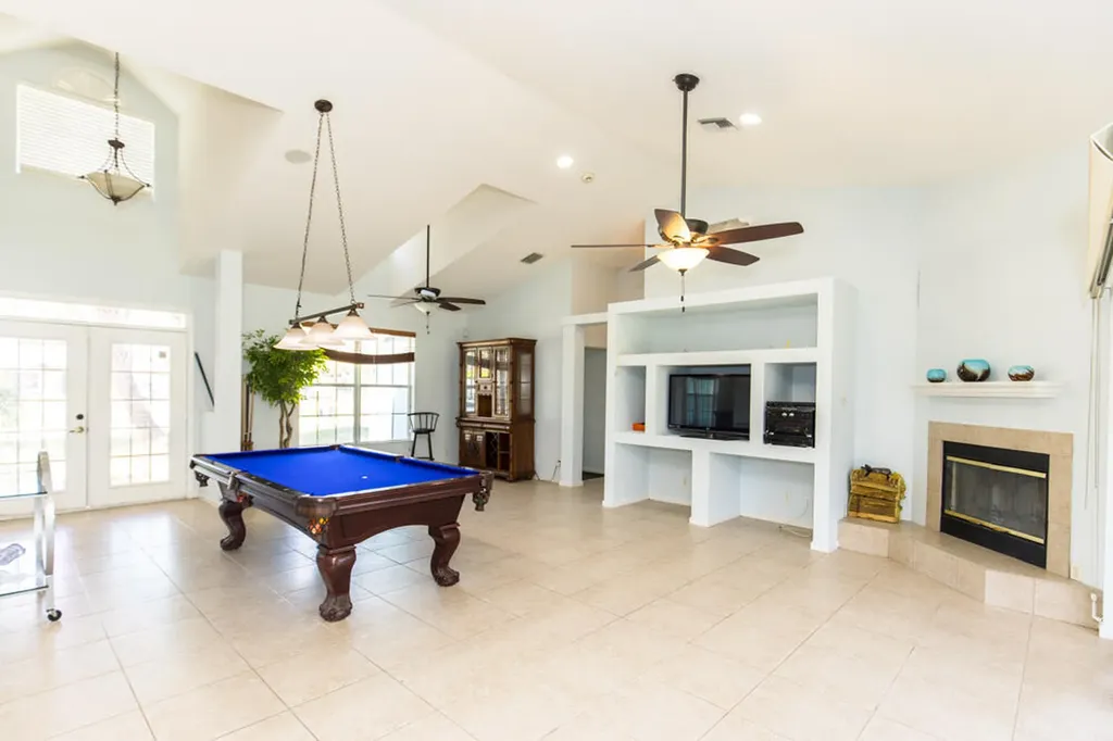 15288 76th Road N The Acreage FL 33470