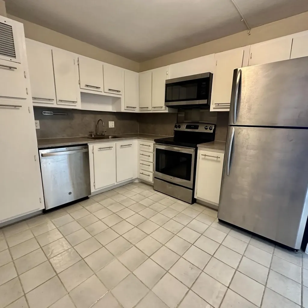 2851 NE 183rd Street Aventura FL 33160