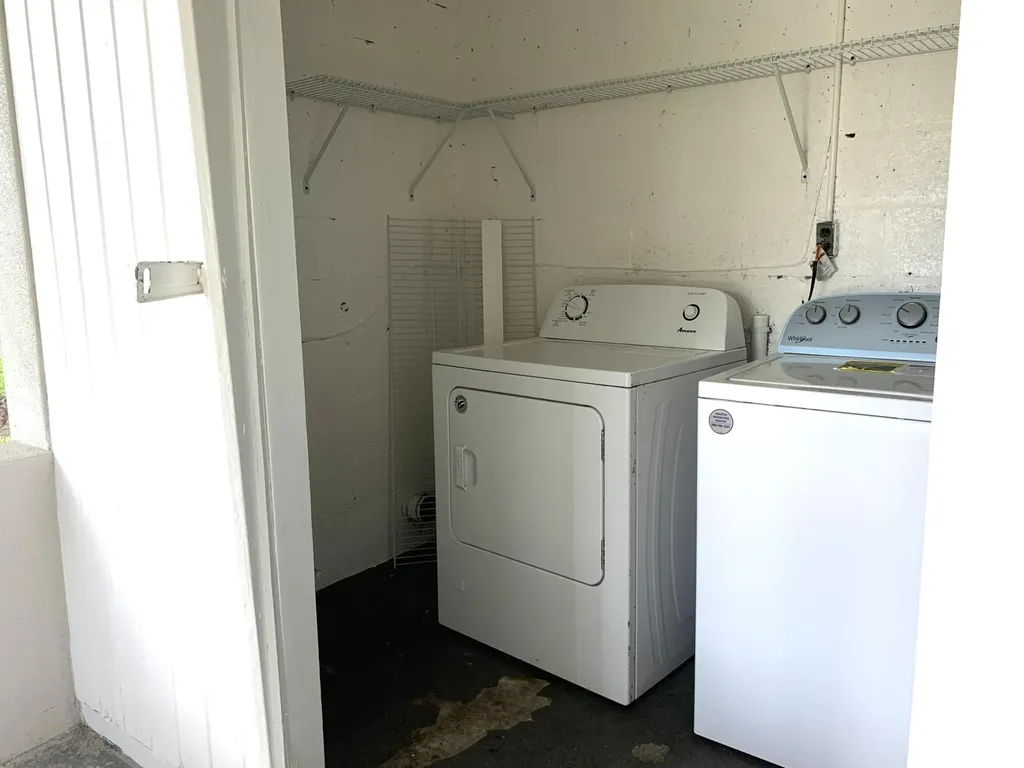 2219 SE 13th Street Pompano Beach FL 33062