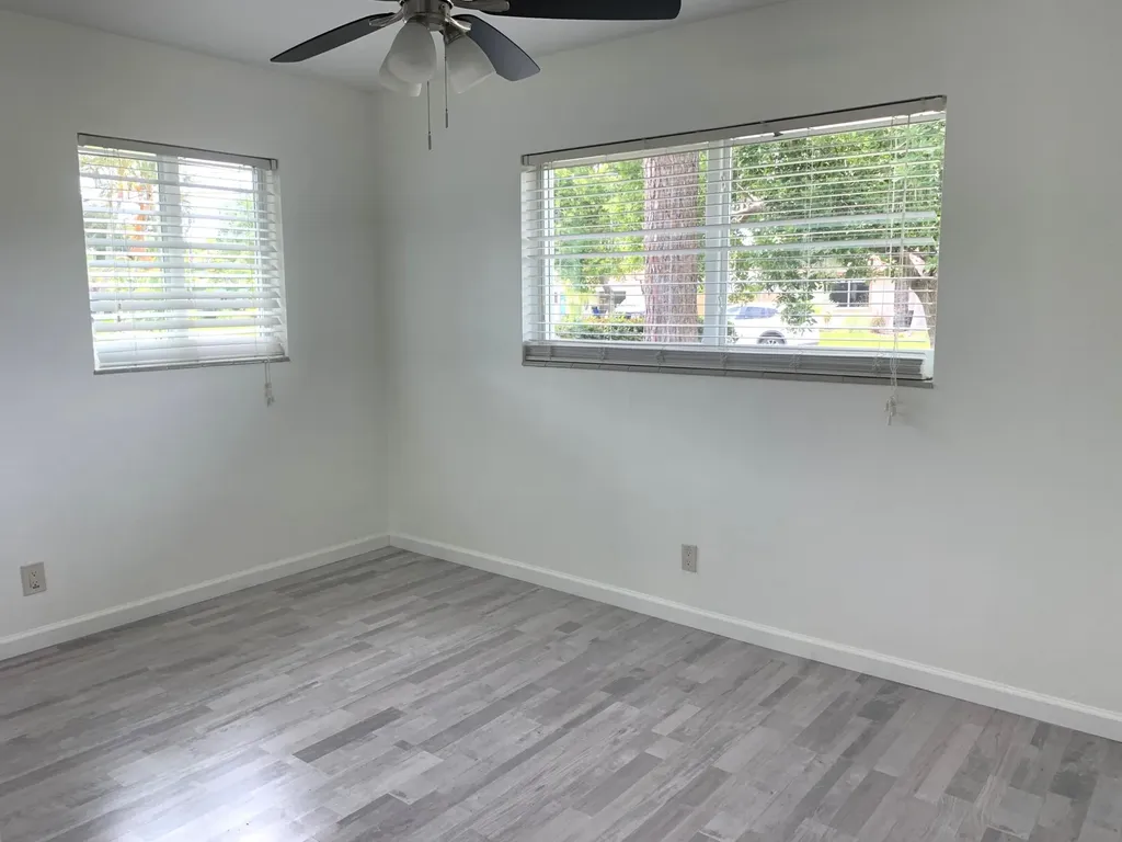 2219 SE 13th Street Pompano Beach FL 33062
