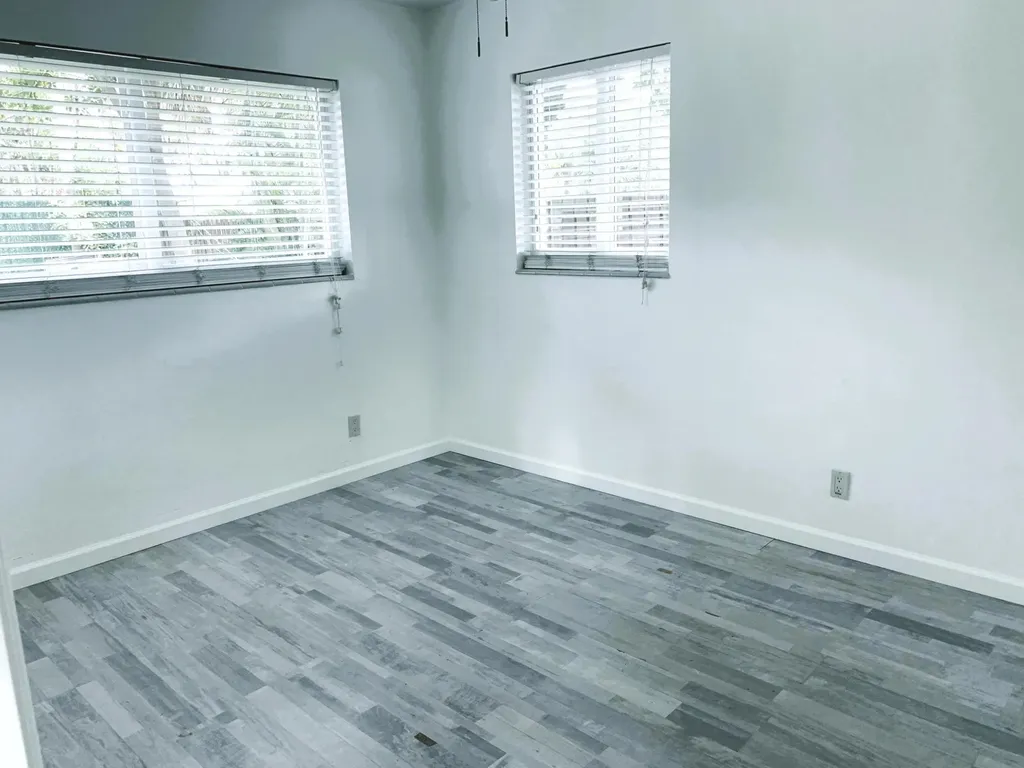 2219 SE 13th Street Pompano Beach FL 33062