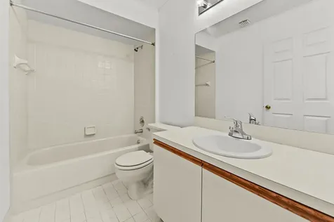 57 Via De Casas Norte Boynton Beach FL 33426
