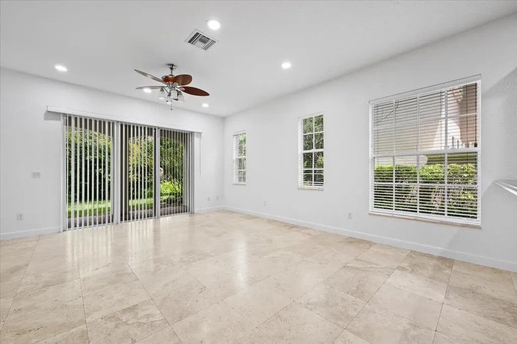 1049 Vintner Boulevard Palm Beach Gardens FL 33410