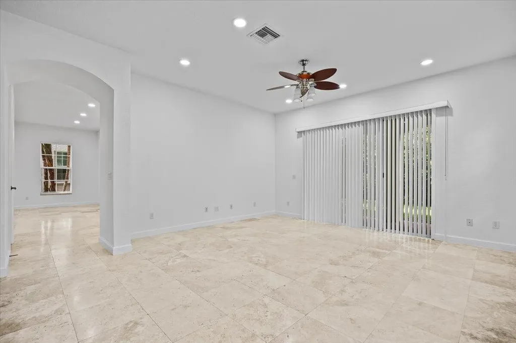 1049 Vintner Boulevard Palm Beach Gardens FL 33410