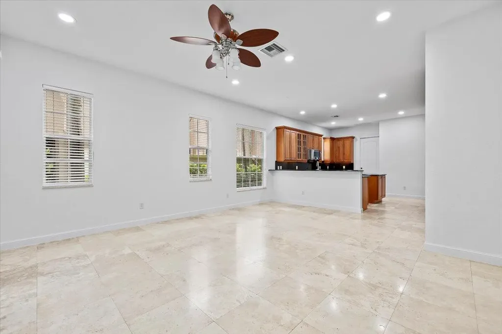 1049 Vintner Boulevard Palm Beach Gardens FL 33410