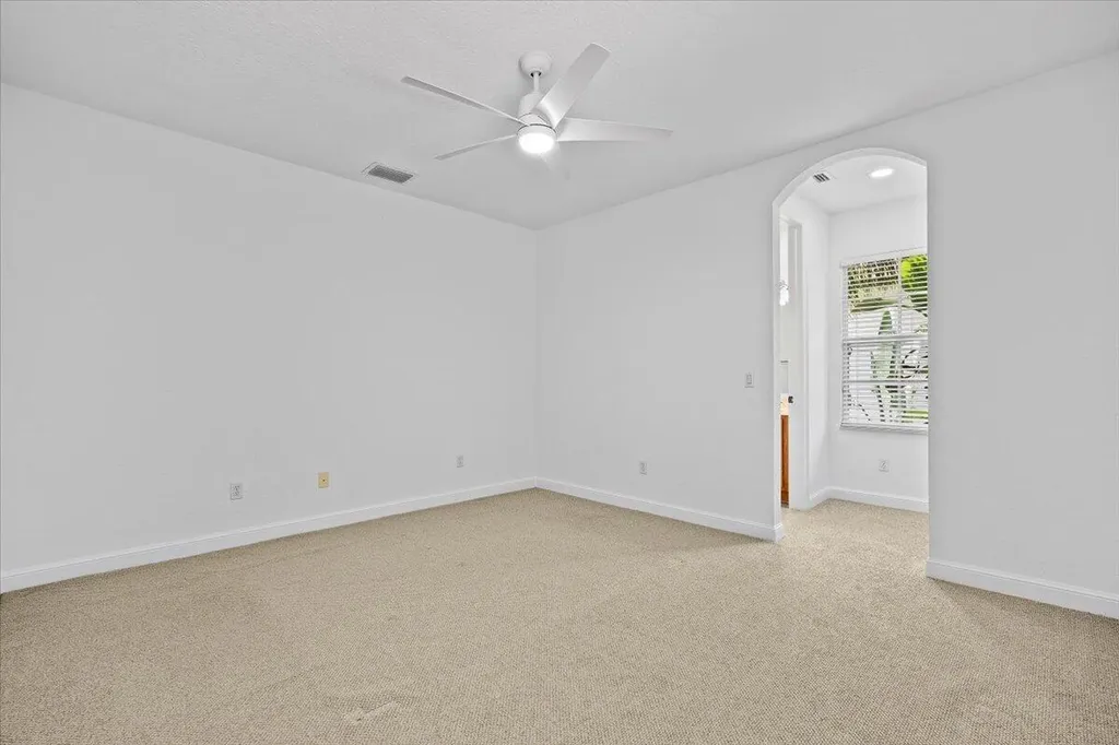 1049 Vintner Boulevard Palm Beach Gardens FL 33410