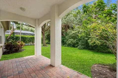 1049 Vintner Boulevard Palm Beach Gardens FL 33410