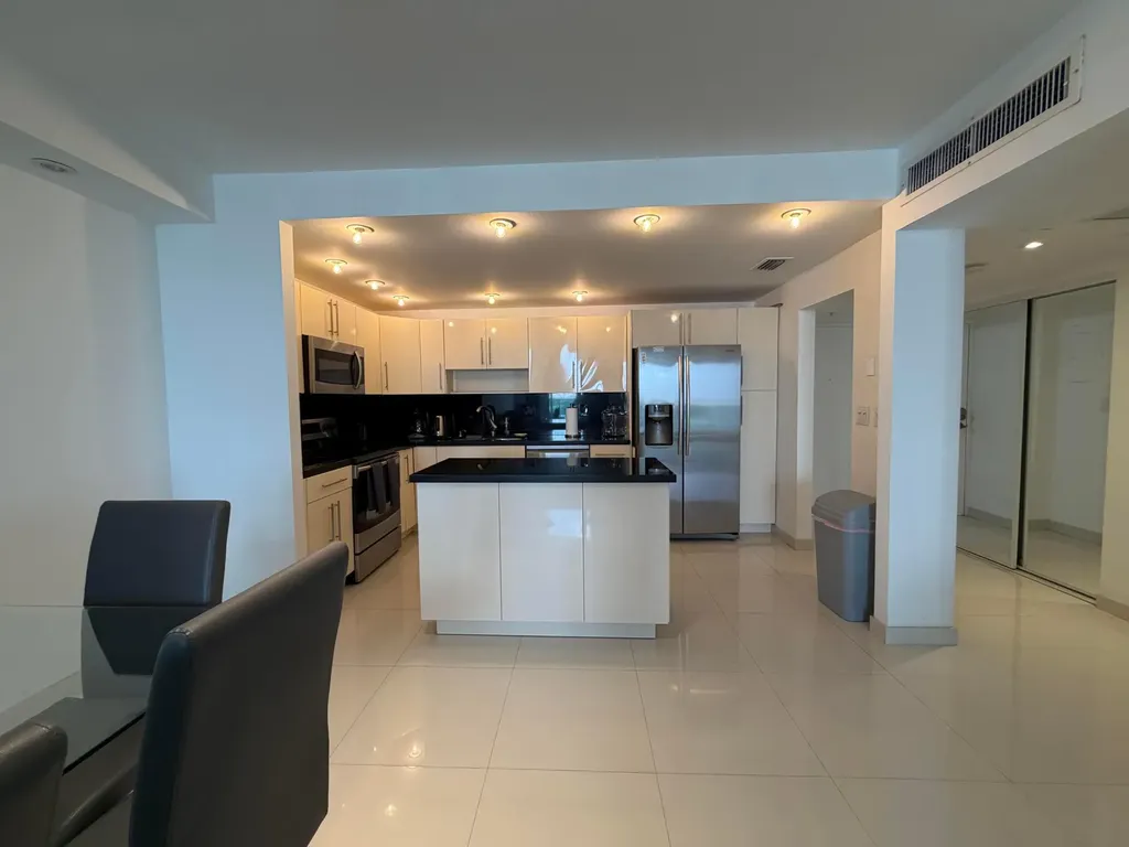 19390 Collins Avenue Sunny Isles Beach FL 33160