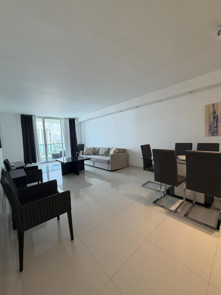 19390 Collins Avenue Sunny Isles Beach FL 33160