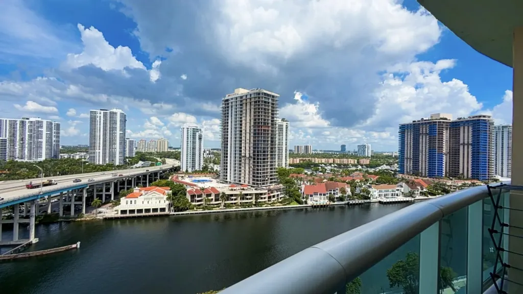 19390 Collins Avenue Sunny Isles Beach FL 33160