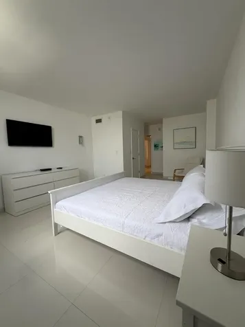 19390 Collins Avenue Sunny Isles Beach FL 33160