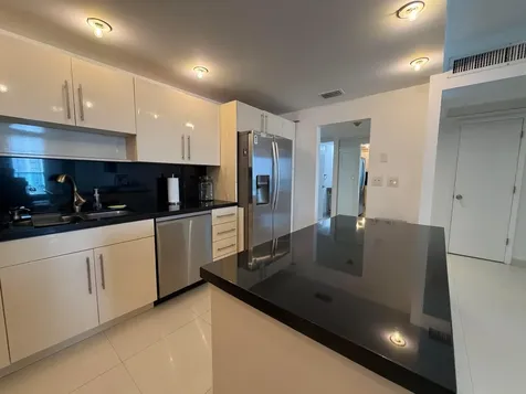 19390 Collins Avenue Sunny Isles Beach FL 33160