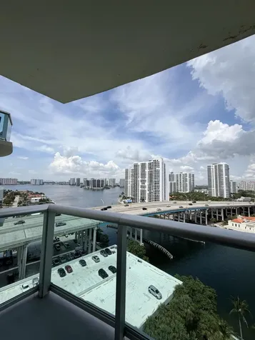 19390 Collins Avenue Sunny Isles Beach FL 33160