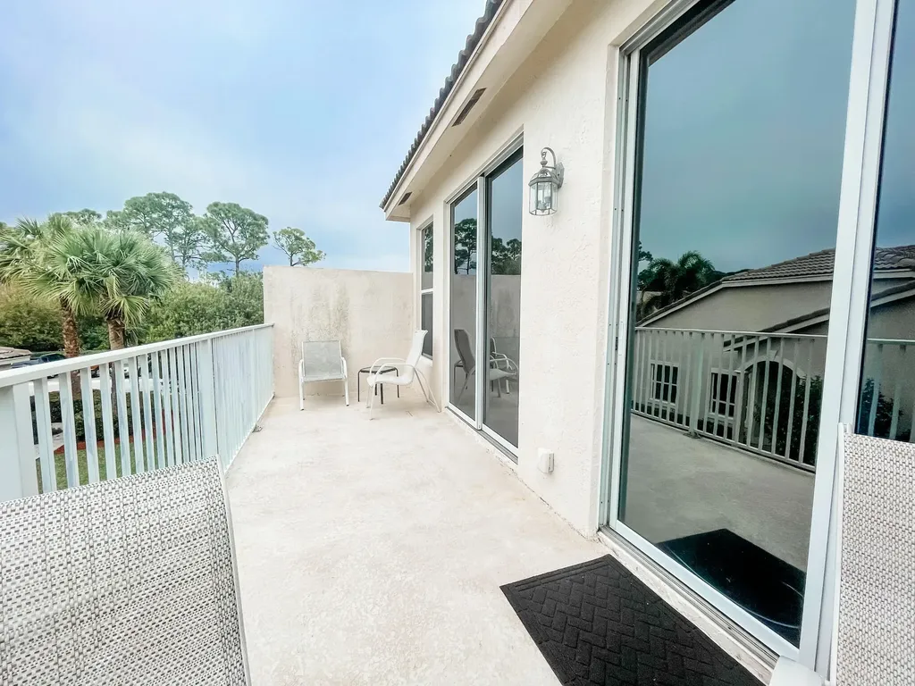 8402 Mulligan Circle Port St Lucie FL 34986